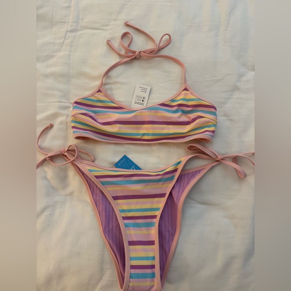 NWT!!! Cupshe Pastel Reservable Striped Bikini